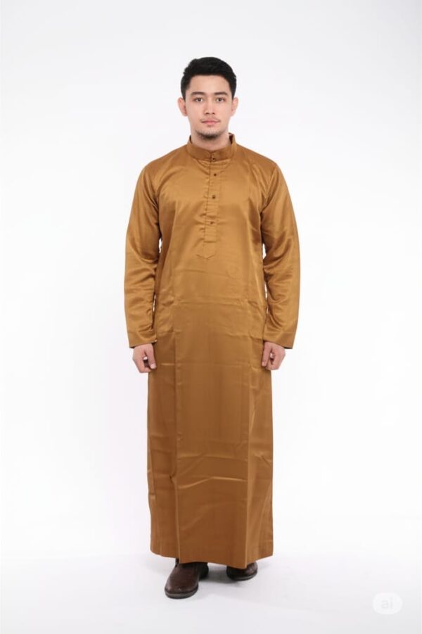 Elegant Gold Thobe / Dishdasha for Men